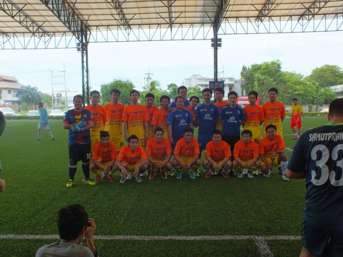 ภาพบรรยากาสงานมิตติ้ง civic es group บางแสน 12 พ.ค.56 บางส่วนครับ