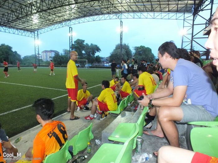 ภาพบรรยากาสงานมิตติ้ง civic es group บางแสน 12 พ.ค.56 บางส่วนครับ