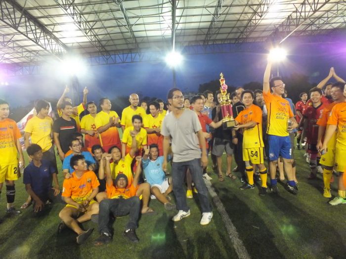 ภาพบรรยากาสงานมิตติ้ง civic es group บางแสน 12 พ.ค.56 บางส่วนครับ