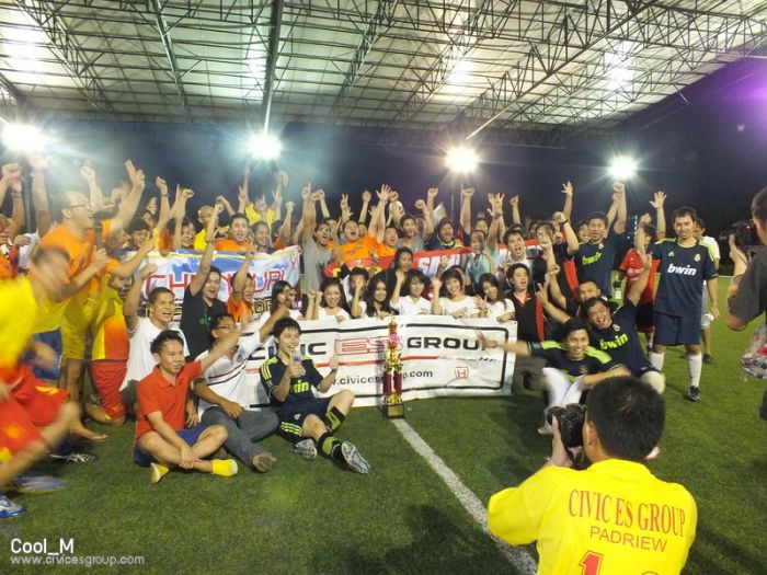 ภาพบรรยากาสงานมิตติ้ง civic es group บางแสน 12 พ.ค.56 บางส่วนครับ