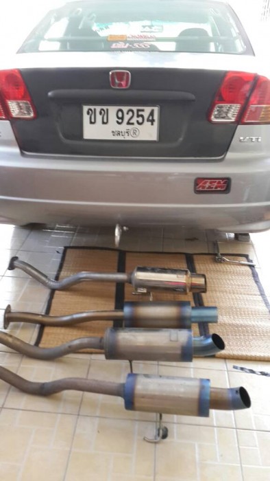 ท่อใครว่าเลือกง่าย ( ท่อไทเทเนียมไส้ตรง , GT-Box , Js racing ไส้โม , Js racing ไส้ตรง )