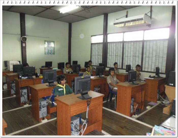 ES 304  ปราจีนบุรีทางนี้เลยครับ