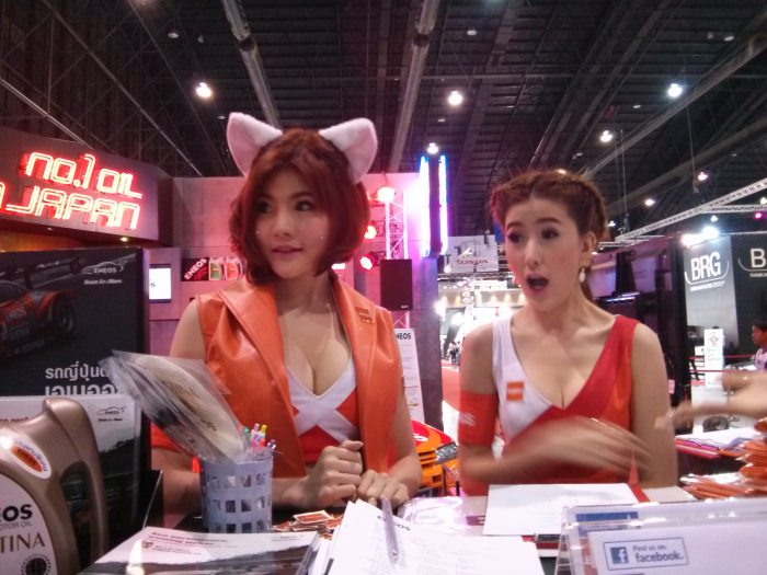 ES ชลบุรี เมื่อขาหื่นลุยงาน Auto salon!!!! เอารูปสวยๆ มาให้ชมกันครับ