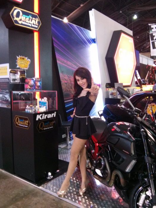 ES ชลบุรี เมื่อขาหื่นลุยงาน Auto salon!!!! เอารูปสวยๆ มาให้ชมกันครับ