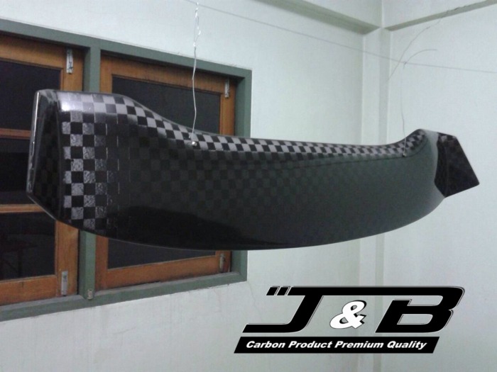 ฝากระโปรงหน้า หลัง งาน carbon vacuum เข้ามาดูครับเป็นยังไง