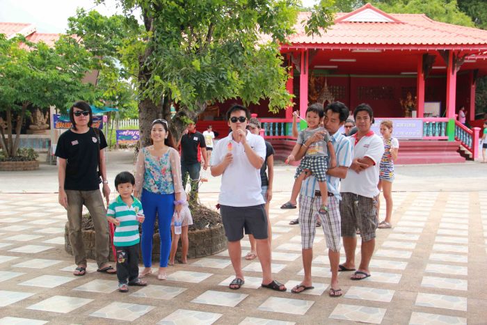 กลุ่ม Esรังสิต ที่ได้ข่าวว่ามาที่ยวกันคั้งแต่วันเสาร์