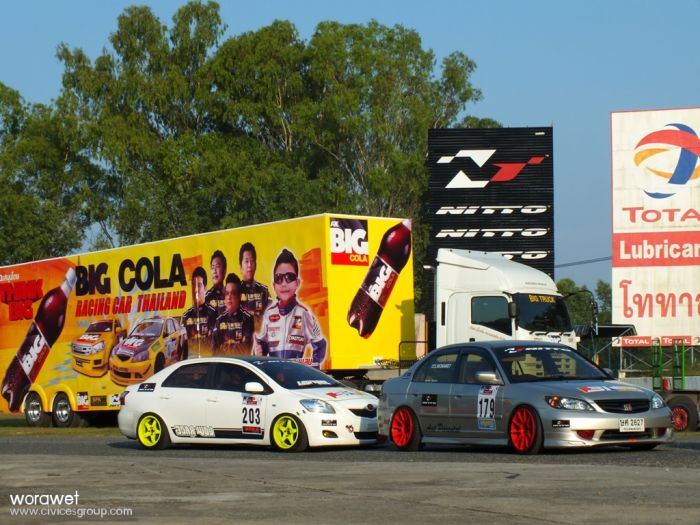 สนามพีระเซอร์กิต มากวดกับเพื่อนเลิฟ กลุ่ม LOW RACE..