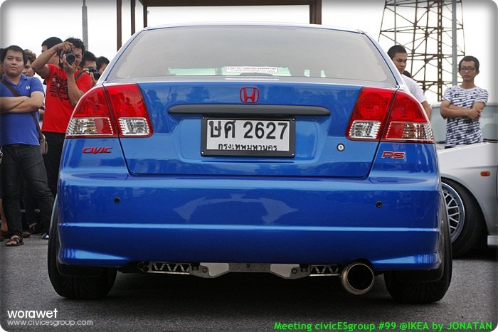 ร่วมโพสต์แนวทางการแต่งรถ สีทอง กันหน่อยครับ (โชว์รูมรถสีทอง!)