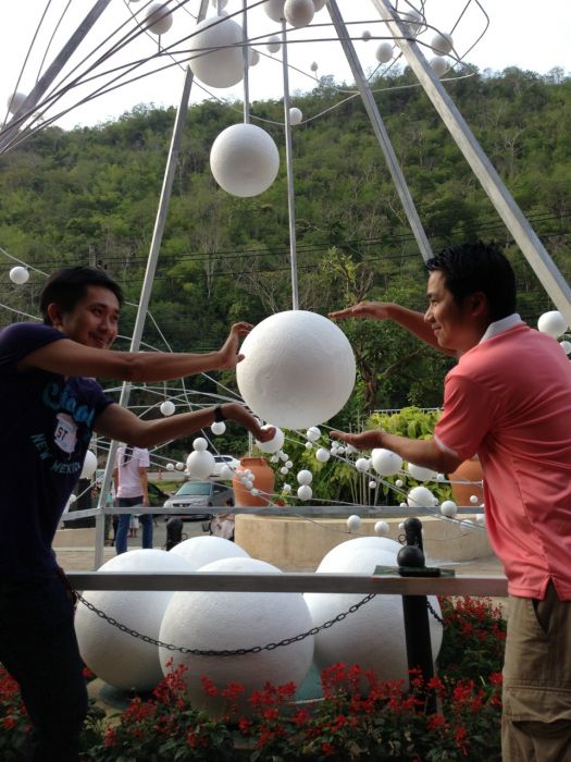 นอกจากคิดวาเป็น super man แล้วยังคิดว่าเป็น ซุปเปอรไซย่า อีก
