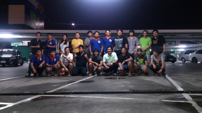 รูปหมู่ก่อนเลยครับ