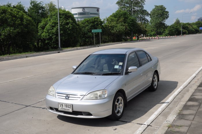 **ขาย**Civic 1.7 VTi ABS/AIRBAG 2002 AT กจ.พับไฟฟ้า พ.เพาเวอร์ ล้อแม็ก ไม่ค่อยวิ่ง เข้าศูนย์ตามระยะ ซื้อไปใช้ได้เลย