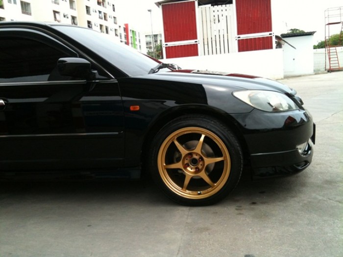 ขาย civic 2.0 ปี 2004 +LPG ปรับราคาลง + รูป (ขายแล้วครับ)