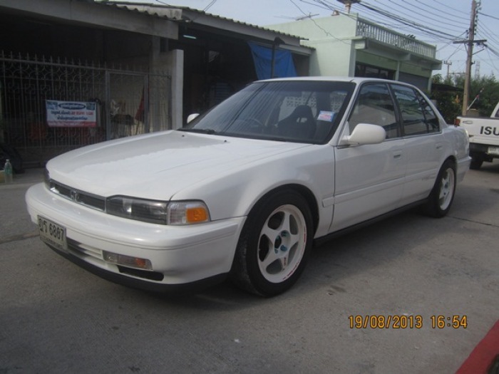 ฝากขาย Accord ตาเพชร ปี92 สีขาว H22A M/Tเต็ด LPG แต่งนิดหน่อยครับ