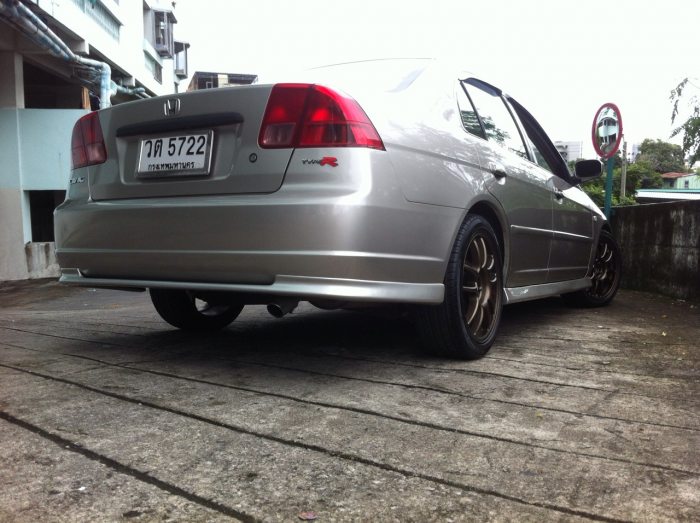 เด็กเก่า..รถพึ่งสวย..ออกตัวช้า