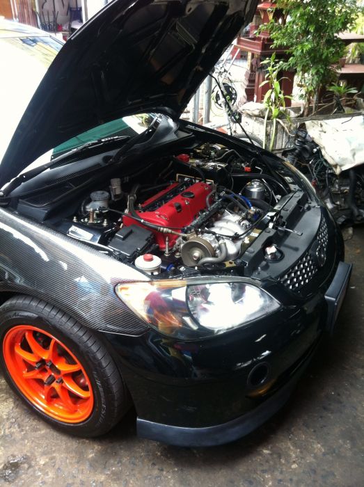 (K20A ฝาแดงเสร็จแล้วคับ หน้า7 )รถบ้านมีโรลบาร์ไว้ตากผ้า