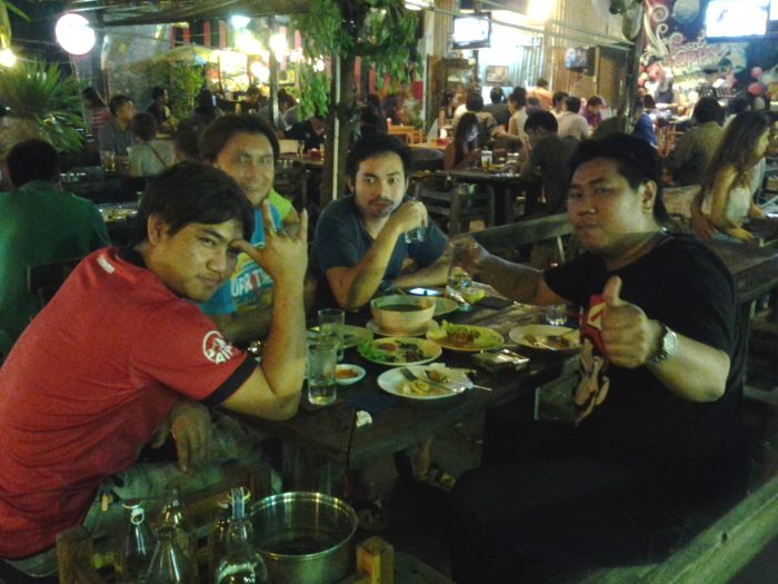♥♥♥ พี่น้องESเมืองทอง ♥♥♥ยินดีต้อนรับพี่น้องสมาชิกใหม่ทุกท่าน  จร้าาาา