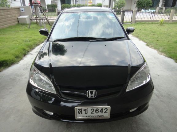 ขายรถ HONDA CIVIC 1.7 Exi Dimention ตาเหยี่ยว สีดำ จดทะเบียน พ.ย. 2005 รถบ้านเจ้าของขายเอง