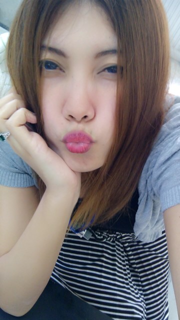 ขี้เหร่เหมือนเดิมนะค๊