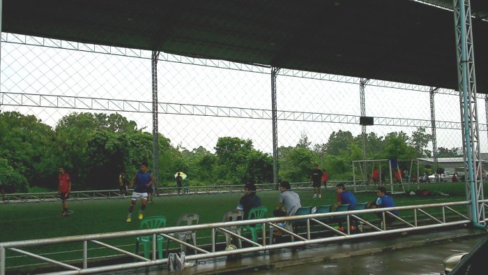 กองเชียร์ในสนามครับ