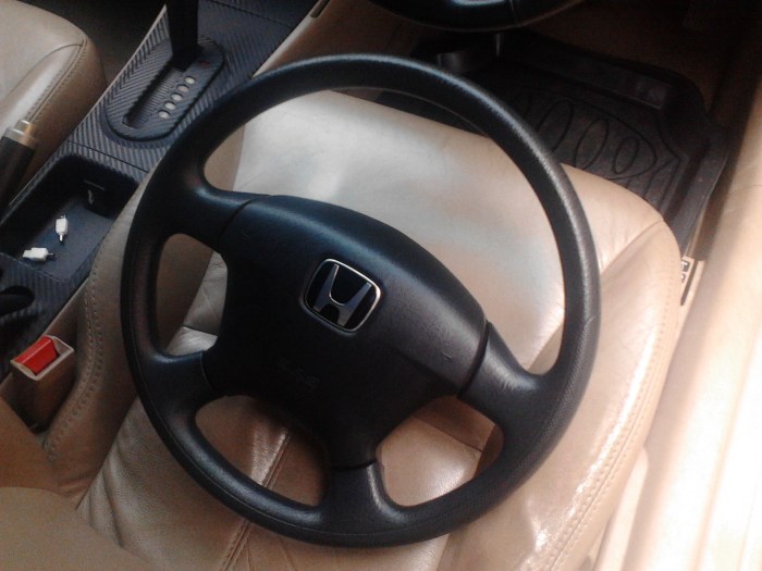 อยากทราบวิธีการใส่พวงมาลัย airbag หน่อยครับ