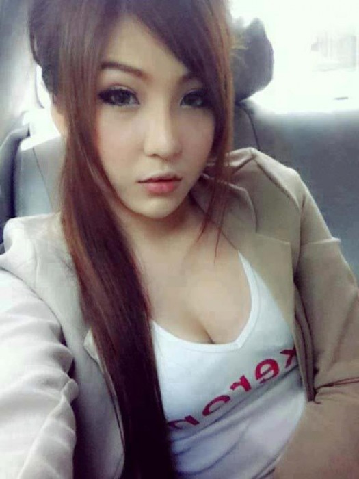 :) ถ้าให้เลือกของแต่ง ES ได้อย่างเดี๋ยวเพื่อนๆชาว ES จะเลือกอะไร