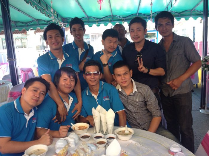 ดาราหน้ากล้องทั้งนั้น ..... อิอิ