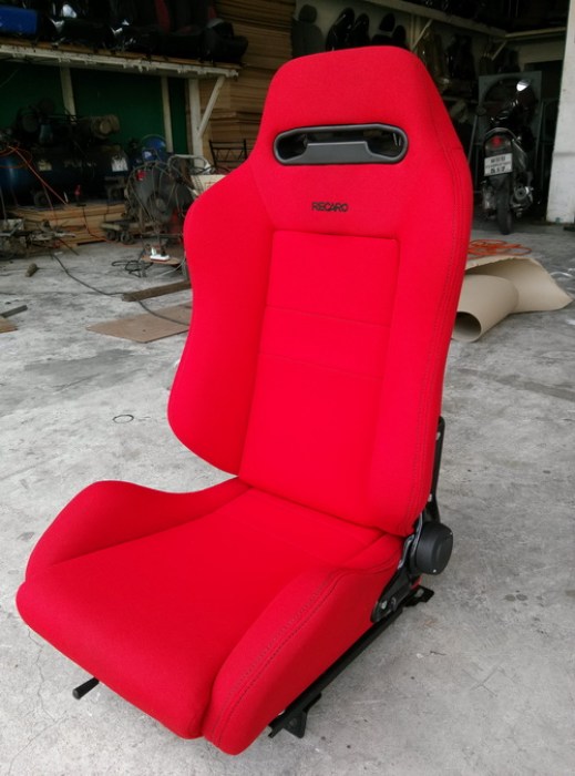 (อัพเดท 10-10-57) ขายเบาะ Recaro Type R ,Bride Lowmax งานไทย ,Header 4-2-1 ราคาต้องมีโ10