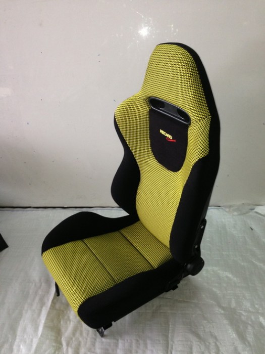 (อัพเดท 10-10-57) ขายเบาะ Recaro Type R ,Bride Lowmax งานไทย ,Header 4-2-1 ราคาต้องมีโ10
