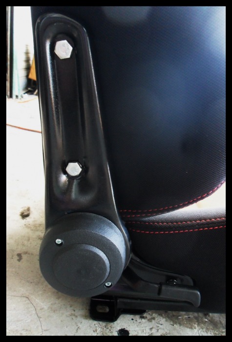 (อัพเดท 10-10-57) ขายเบาะ Recaro Type R ,Bride Lowmax งานไทย ,Header 4-2-1 ราคาต้องมีโ10