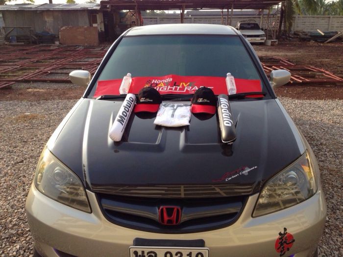 ของแจกงาน HONDA DAY  LIVE  NIGHT RACE 2013