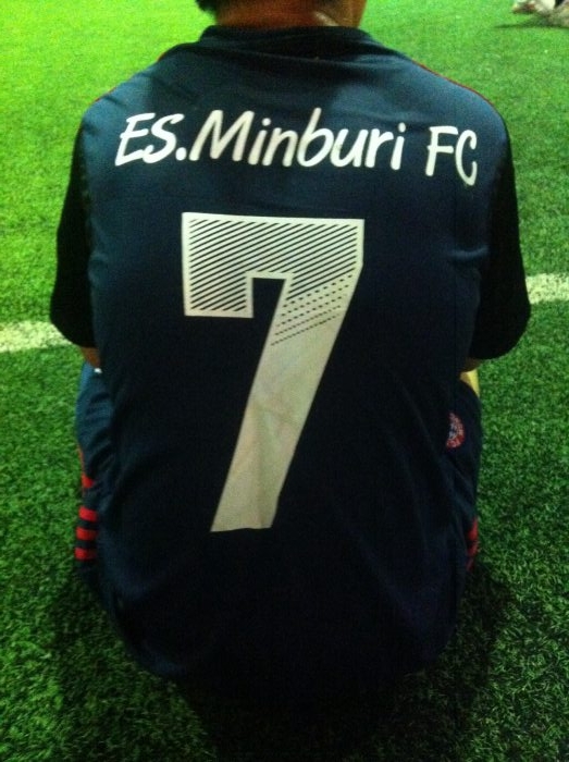 เสื้อสวยๆ ของนุ๊กกี้