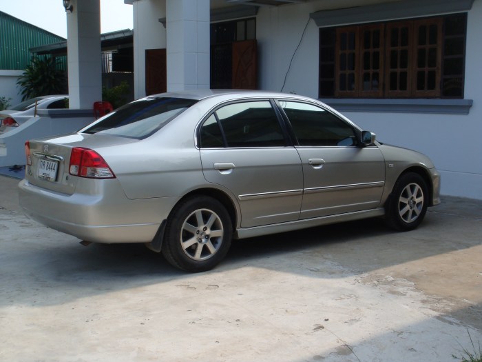 ขายครับ civic 03 Dimention 222,222.-