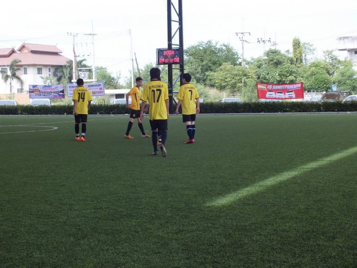 ขออนุยาตอัพรูปบอลประเพณีครั้งที่ 3 ให้ชมกันครับ