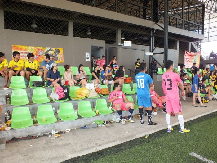 ขออนุยาตอัพรูปบอลประเพณีครั้งที่ 3 ให้ชมกันครับ