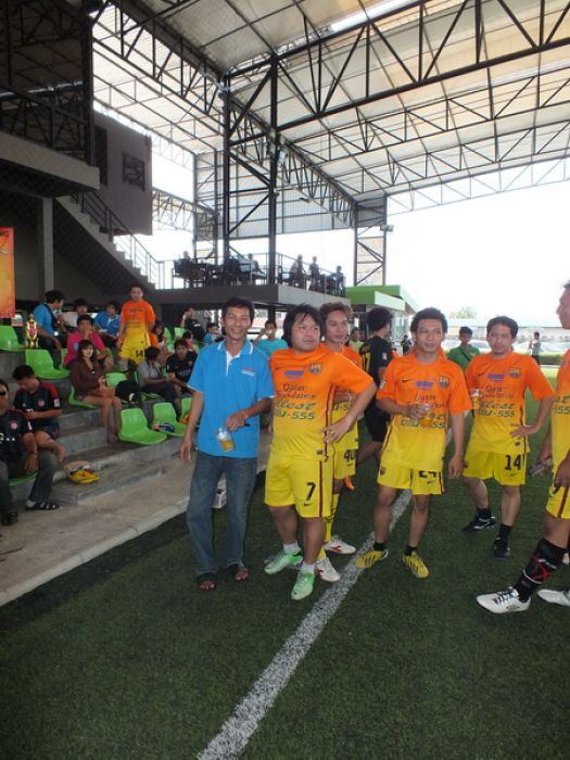 ขออนุยาตอัพรูปบอลประเพณีครั้งที่ 3 ให้ชมกันครับ