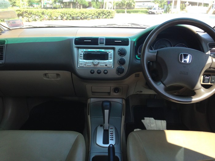 Honda Civic Dimension 2004 1.7 VTEC LEV AT บรอนซ์ทอง