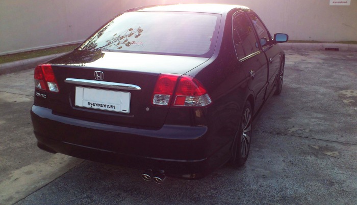 ขายรถยนต์ Honda Civic New Dimension 1.7 Exclusive ปี 05 สีดำ เลขไมล์เพียง 85,xxx กม