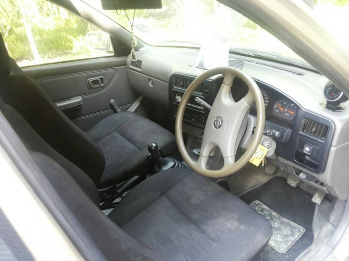 ขาย Nissan NV Queen Cab ปี 2541 (1998) ราคา 110,000 บาท (หัวฉีด เกียร์ธรรมดา)