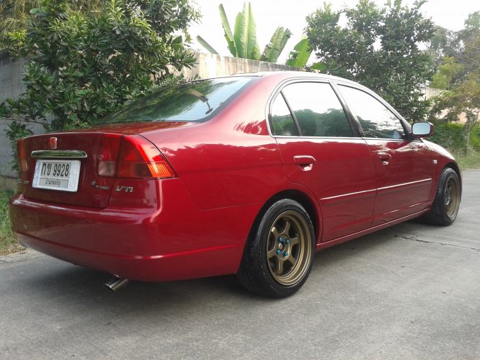 ขอขาย  1.7  v-tec  2001 แต่งพอหล่อ