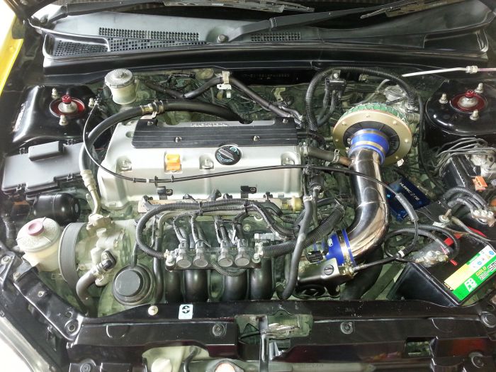 ลงไปแล้วครับ k20a  dc5  type s
