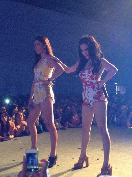 ♥♥♥ พี่น้องESเมืองทอง ♥♥♥ยินดีต้อนรับพี่น้องสมาชิกใหม่ทุกท่าน  จร้าาาา