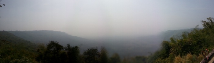 ภาพ บรรยากาศที่ผาเก็บตะวัน ทับลานครับ เข้าจาก 304 ไป 15 กิโลเมตร