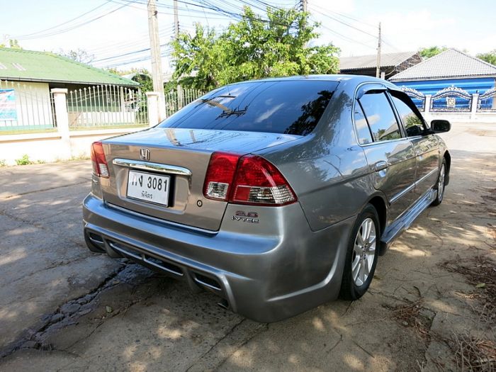 ขายดาวน์ ถูกๆ 30,000 บาท เปลี่ยนสัญญา ผ่อนต่อ Civic Dimension 04 เครื่อง 2.0 รุ่น TOP