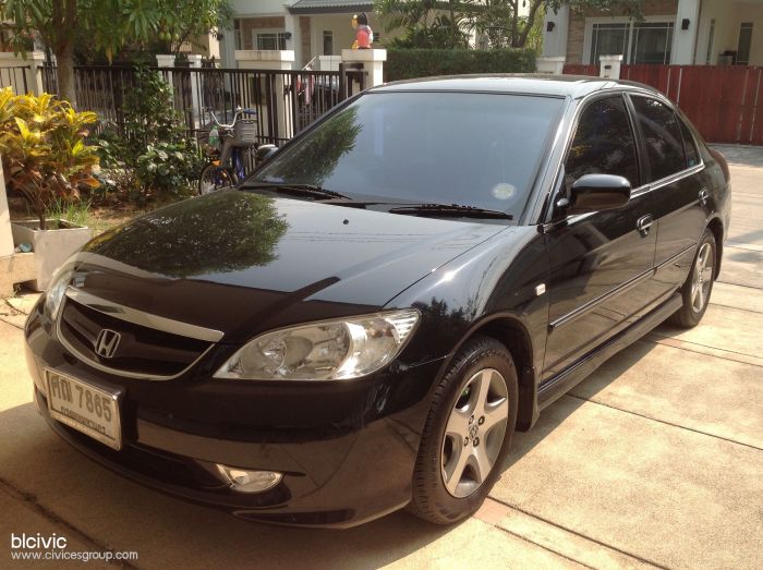 ขาย CIVIC DIMENSION สีดำสภาพสวย เดิมๆแท้ๆ วิ่งน้อย 1.3แสนกม. เจ้าของขายเอง 3แสนครับ