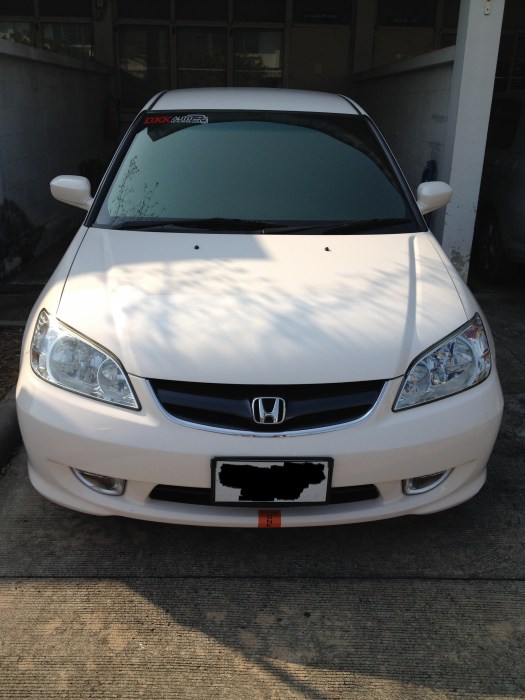 CIVIC ES โฉม DIMENTION ตาเหยี่ยว สีขาว เกียร์ออโต้