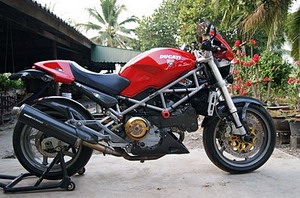 ฝากขาย ducati m900 s4 916 cc. ปี2002 พร้อมของแต่ง เผื่อมีใครอยากเปลี่ยนแนวคับ