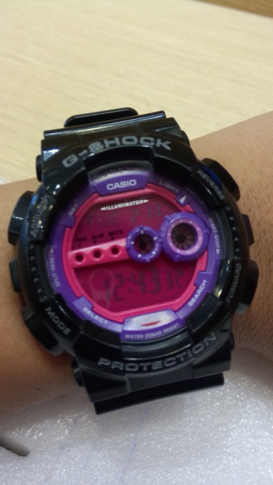 นาฬิกา G-shock เพื่อนๆใส่รุ่นไหนกันบ้างครับ