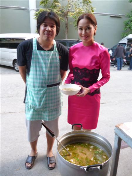 ฝากร้านก๋วยเตี๋ยวของผมด้วยนะครับ