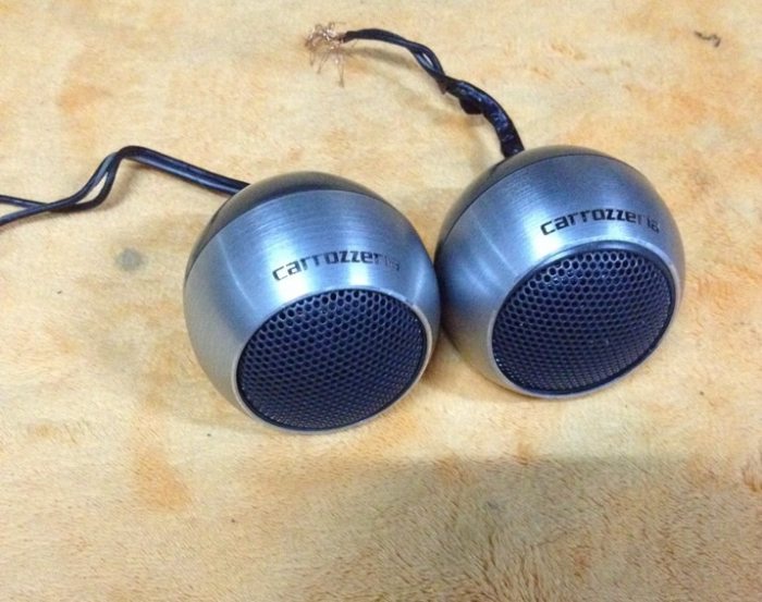 แหลม carrozzeria   750