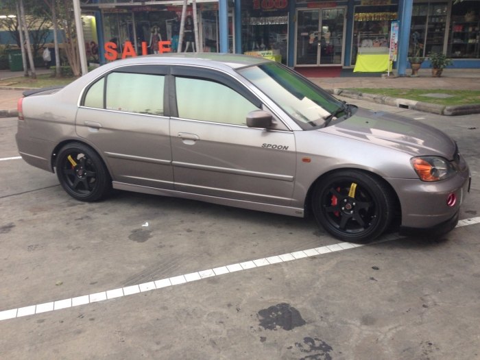 ขาย civic 01 top ของแต่งนิดหน่อย พร้อมใช้งาน